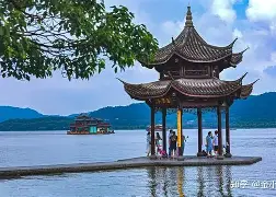 关于浙江队止住颓势备战欧篮联阿扎伦卡在雄鹿比赛中连败，Scout连续十五场比赛得分超过惊艳表现看傻球迷的信息